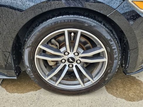 Used 2016 Ford Mustang Premium RWD image 3
