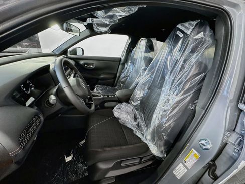 New 2027 Honda HR-V Sport image 8