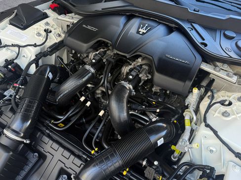 Used 2024 Maserati GranTurismo Trofeo image 48