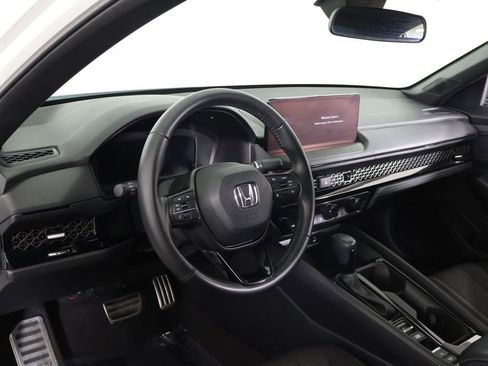 Used 2023 Honda Accord Sport image 23