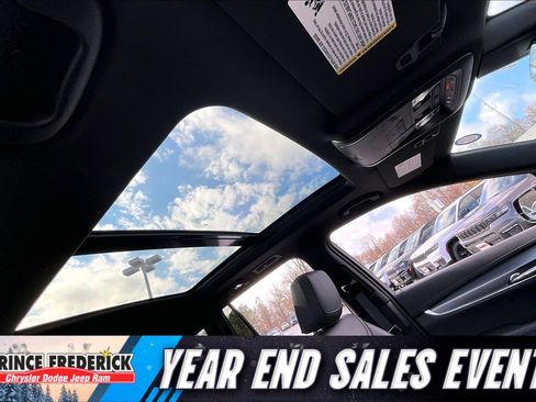 Used 2023 Cadillac XT6 Luxury image 21