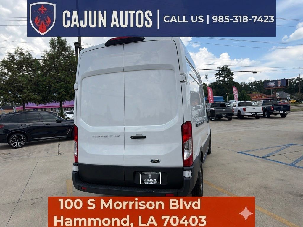 Used 2021 Ford Transit 250 148 High Roof w/ Load Area Protection Package RWD image 11