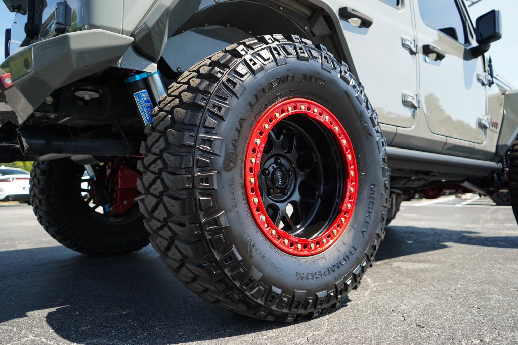 Used 2021 Jeep Wrangler Unlimited Rubicon AWD/4WD image 36