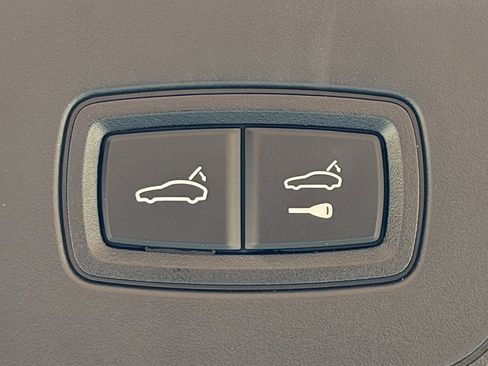 Certified 2023 Porsche Panamera Turbo S image 27