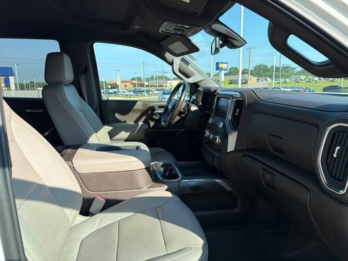 Used 2022 GMC Sierra 1500 SLT w/ SLT Premium Plus Package AWD/4WD image 26