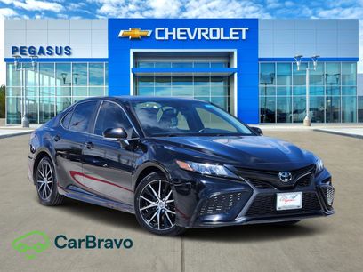 Used 2023 Toyota Camry SE w/ Cold Weather Package