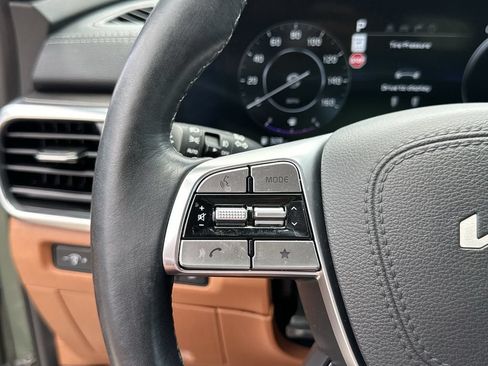 Certified 2025 Kia Telluride SX Prestige X-Line AWD/4WD image 35