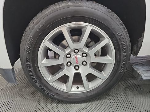 Used 2018 GMC Yukon XL Denali w/ Open Road Package AWD/4WD image 51