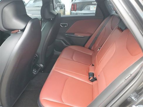 Certified 2025 Kia K4 GT-Line Turbo image 7