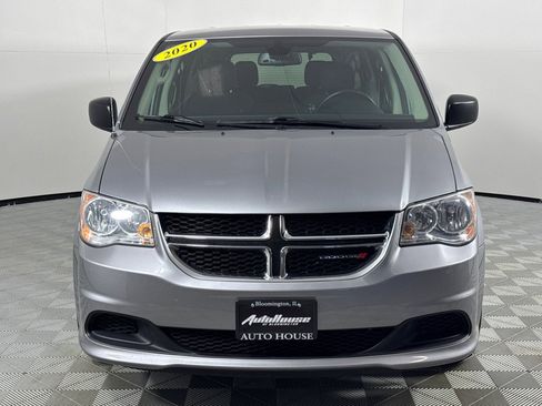 Used 2020 Dodge Grand Caravan SE w/ UConnect Hands-Free Group image 10