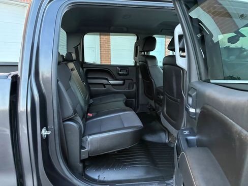 Used 2015 GMC Sierra 1500 SLE image 9