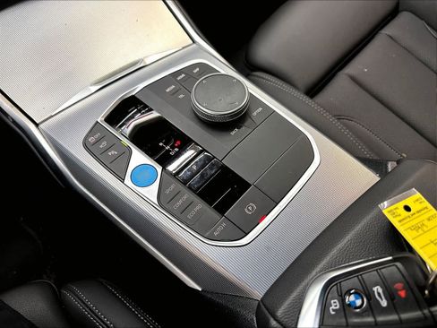 Used 2024 BMW i4 eDrive35 w/ Premium Package RWD image 36