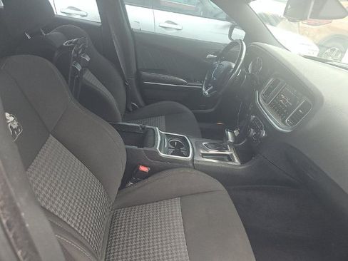 Used 2021 Dodge Charger Scat Pack RWD image 12