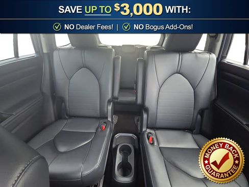 Used 2025 Toyota Highlander XLE AWD/4WD image 21