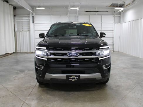 Used 2024 Ford Expedition Max Limited image 3
