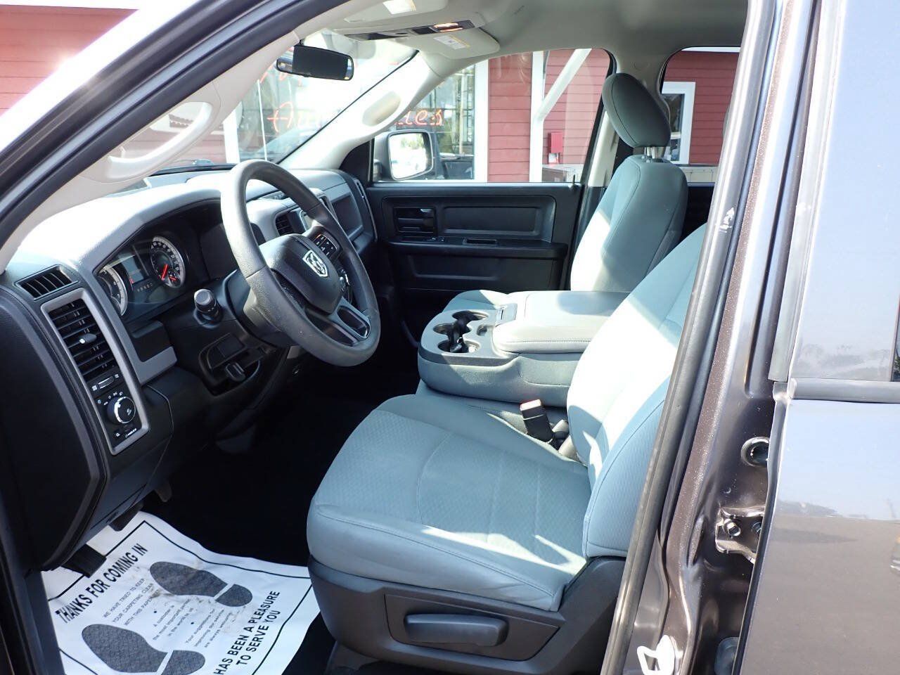 Used 2019 RAM 1500 Express w/ Express Value Package AWD/4WD image 7