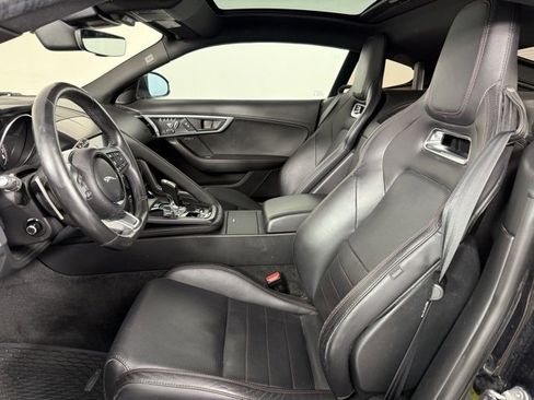 Used 2019 Jaguar F-TYPE Coupe image 9