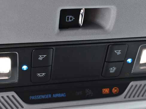 New 2026 Ford F250 XL w/ XL Chrome Package image 34