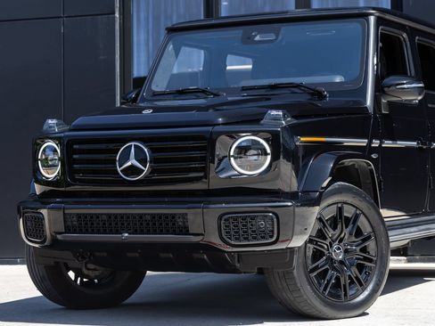 Used 2025 Mercedes-Benz G 580 w/ EQ Technology image 3