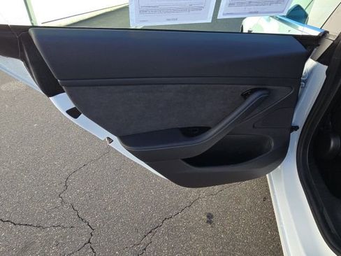 Used 2020 Tesla Model 3 Long Range image 19
