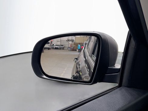 Used 2022 Jeep Compass Trailhawk w/ Trailhawk Convenience Group image 45