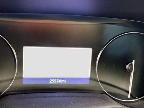 Used 2022 Buick Envision Preferred FWD image 3