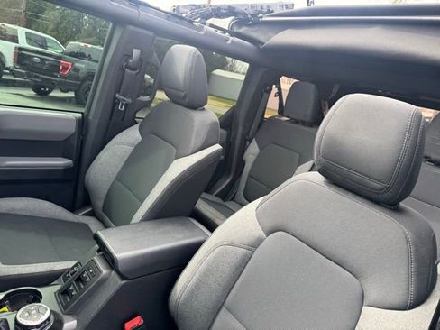 Used 2022 Ford Bronco Big Bend image 3