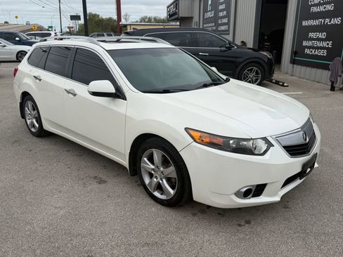 Used 2011 Acura TSX Sport Wagon image 4