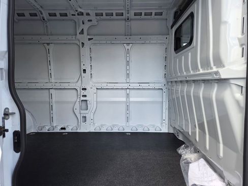 New 2026 RAM ProMaster 2500 FWD image 8
