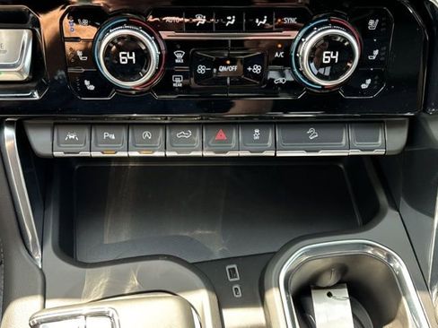 New 2026 GMC Sierra 1500 Denali w/ Technology Package AWD/4WD image 41
