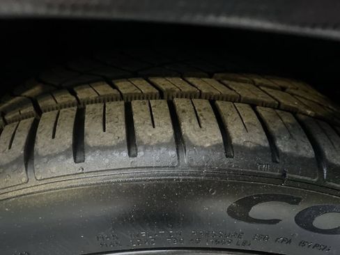 Used 2022 Subaru WRX Premium AWD/4WD image 25