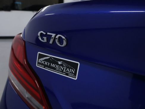 Used 2020 Genesis G70 2.0T w/ Elite Package image 10