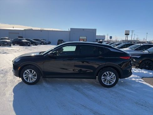 New 2026 Buick Envista Preferred w/ Convenience II Package image 3