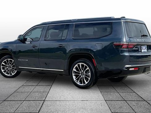 Used 2025 Jeep Wagoneer L Series III w/ Premium Group I AWD/4WD image 3