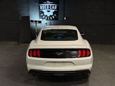 Used 2021 Ford Mustang Premium RWD image 5