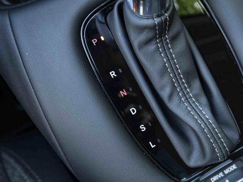 Used 2026 Honda HR-V LX image 30