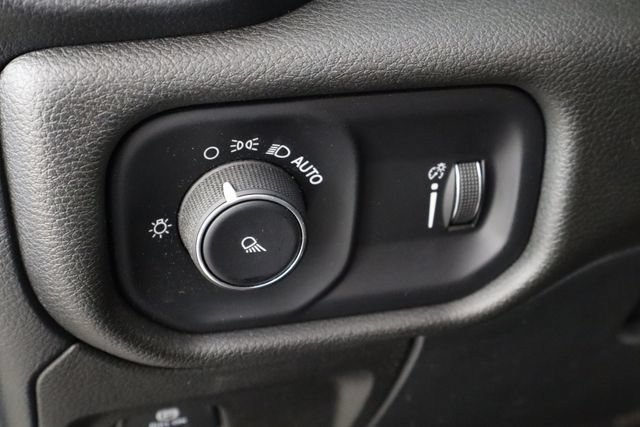 Used 2023 RAM 1500 Lone Star AWD/4WD image 22