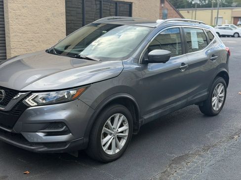 Used 2017 Nissan Rogue Sport SV w/ SV Premium Package FWD image 41