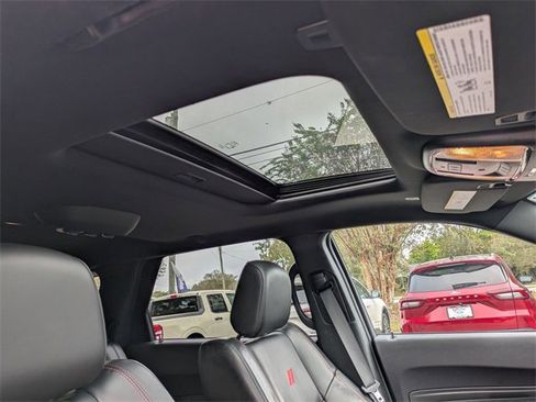 Used 2024 Dodge Durango GT image 34