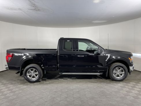 Used 2025 Ford F150 XLT w/ Equipment Group 301A Standard image 5