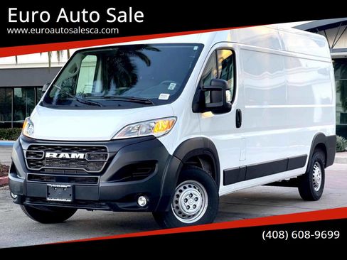 Used 2025 RAM ProMaster 2500 w/ Convenience Group image 1