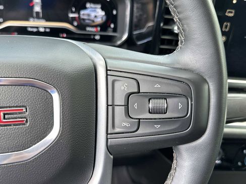Used 2024 GMC Sierra 1500 Elevation image 15
