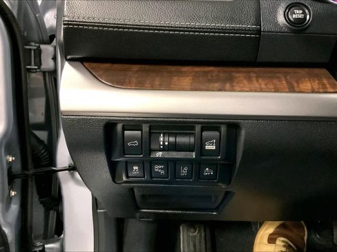 Used 2019 Subaru Outback 2.5i Limited image 34