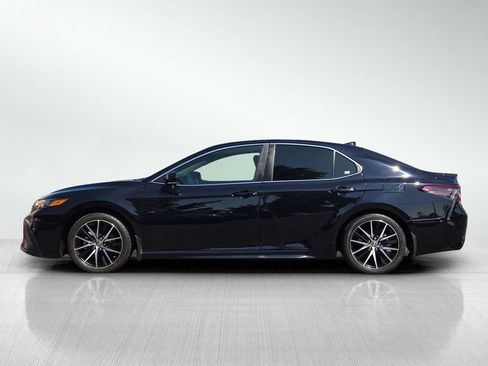 Used 2023 Toyota Camry SE w/ Audio Upgrade Package FWD image 8