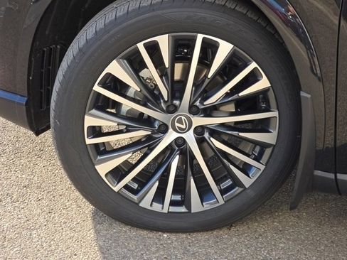 New 2026 Lexus RX 350 Premium Plus image 17