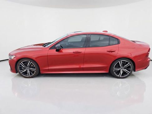 Used 2019 Volvo S60 T6 R-Design AWD/4WD image 2