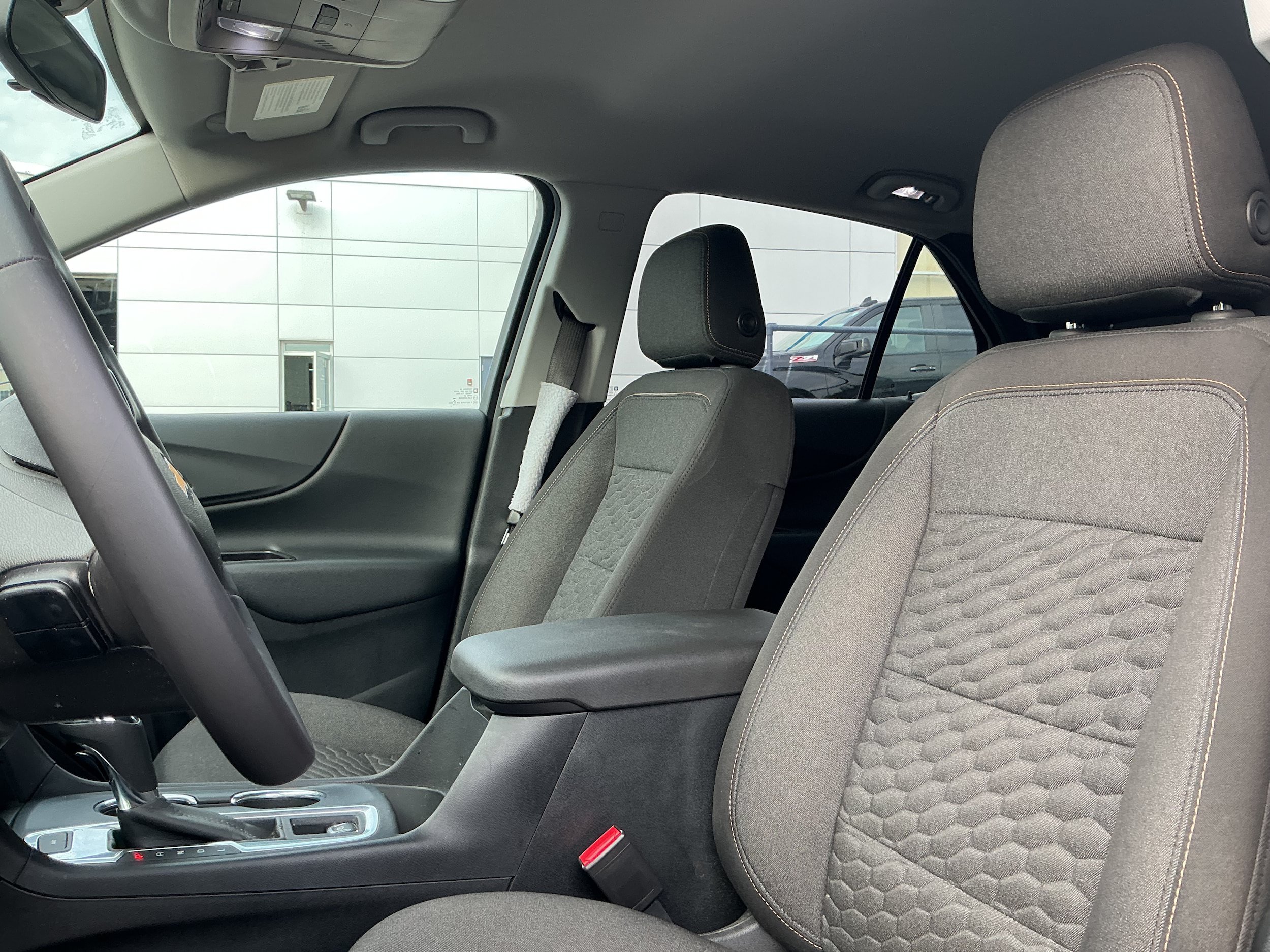 Used 2020 Chevrolet Equinox LT AWD/4WD image 8