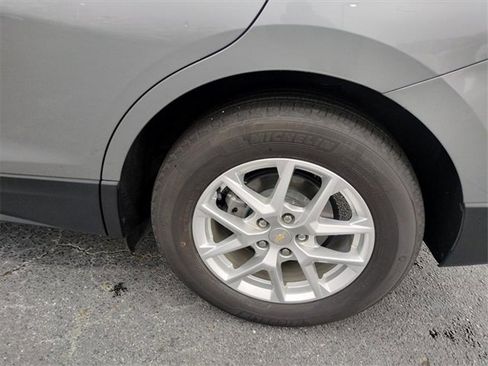 Used 2023 Chevrolet Equinox LT image 9