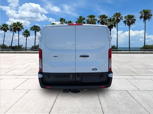 New 2027 Ford Transit 250 Low Roof RWD image 7