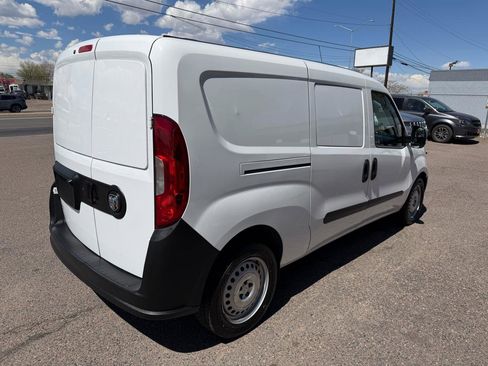 Used 2021 RAM ProMaster City Tradesman FWD image 9